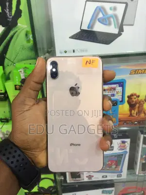 Apple iPhone XS Max 64 GB Gold