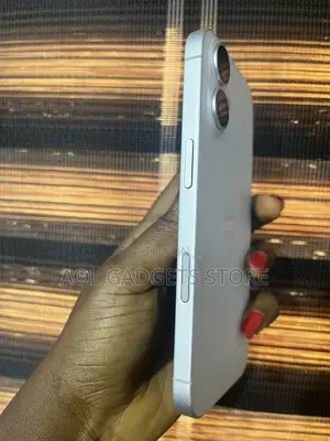 Apple iPhone 16 128 GB White