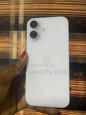 Apple iPhone 16 128 GB White