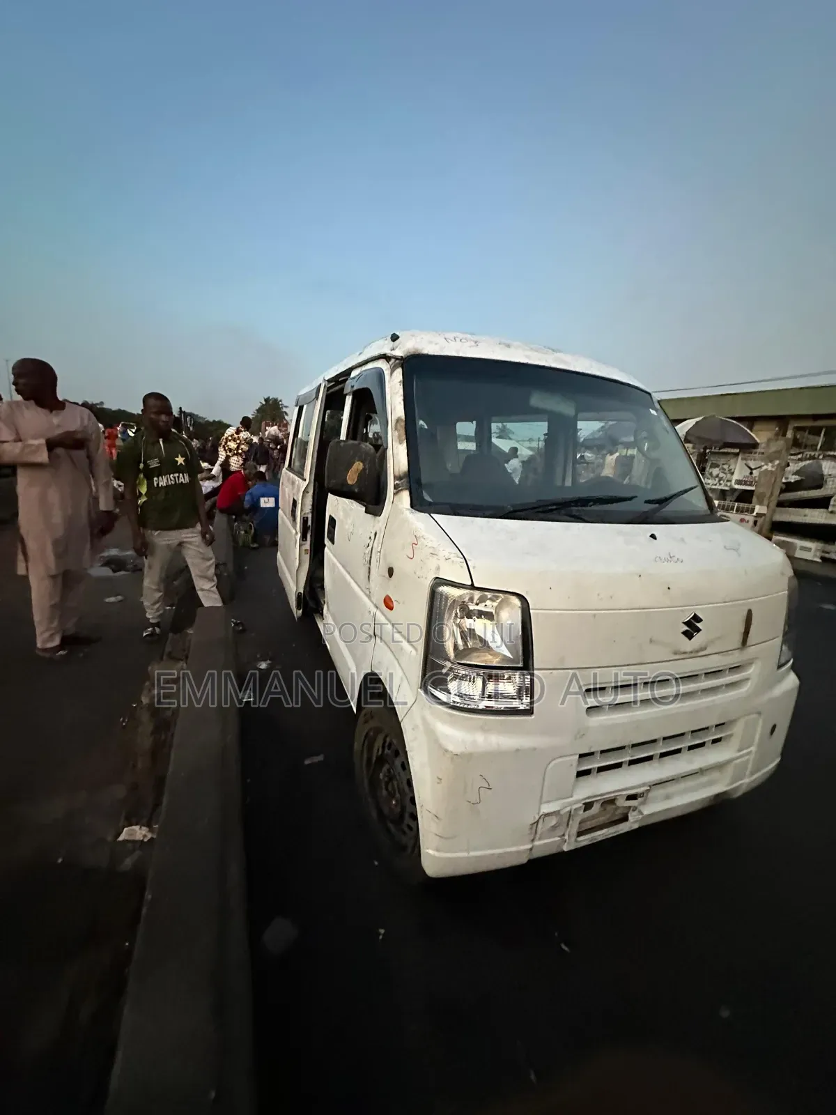 Suzuki APV Minibus 2010 White