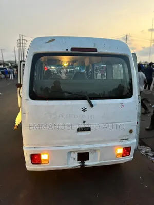 Suzuki APV Minibus 2010 White