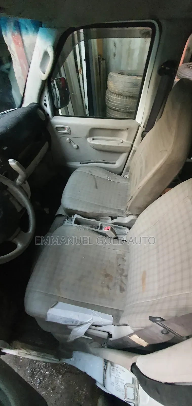 Suzuki APV Minibus 2010 White