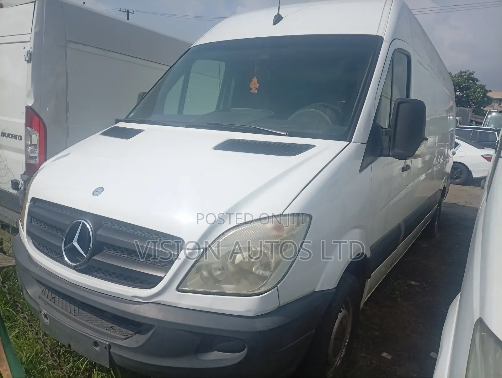 Mercedes-Benz Sprinter 2004 White