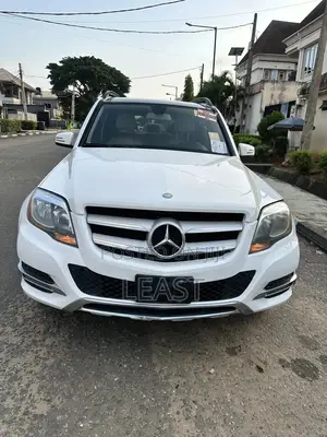 Mercedes-Benz GLK-Class 350 4MATIC 2013 White