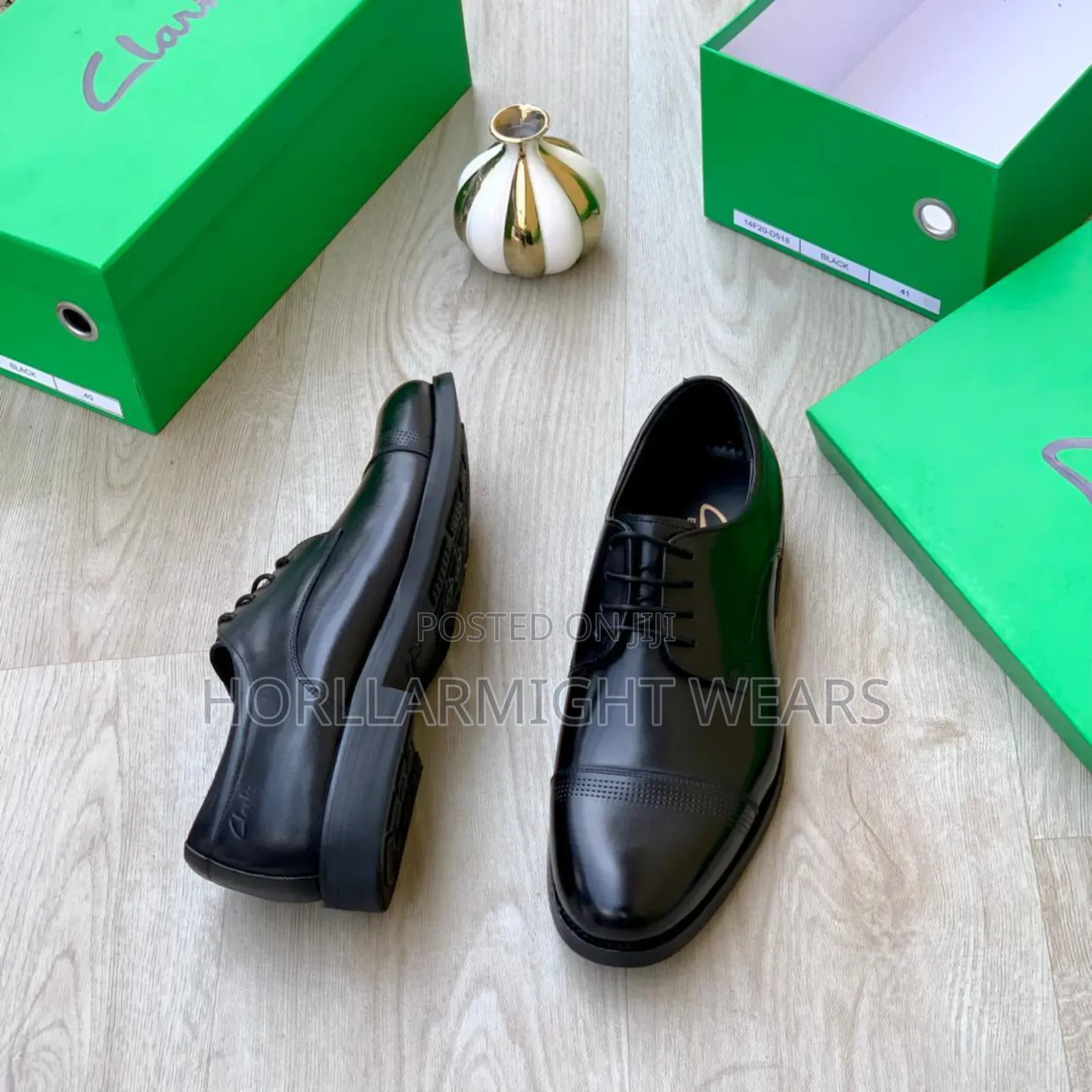 Clarks Cooperate Shoe