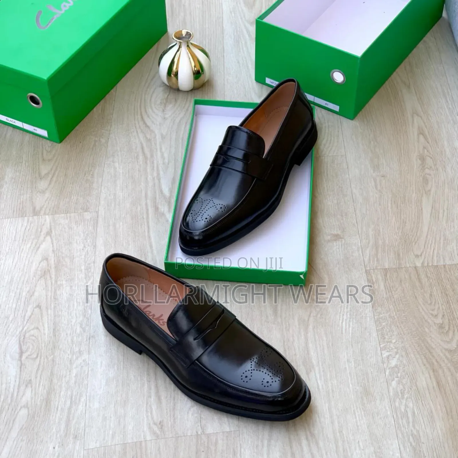 Clarks Cooperate Shoe