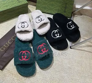 Classic Gucci Fur Interlock Slide 40-46