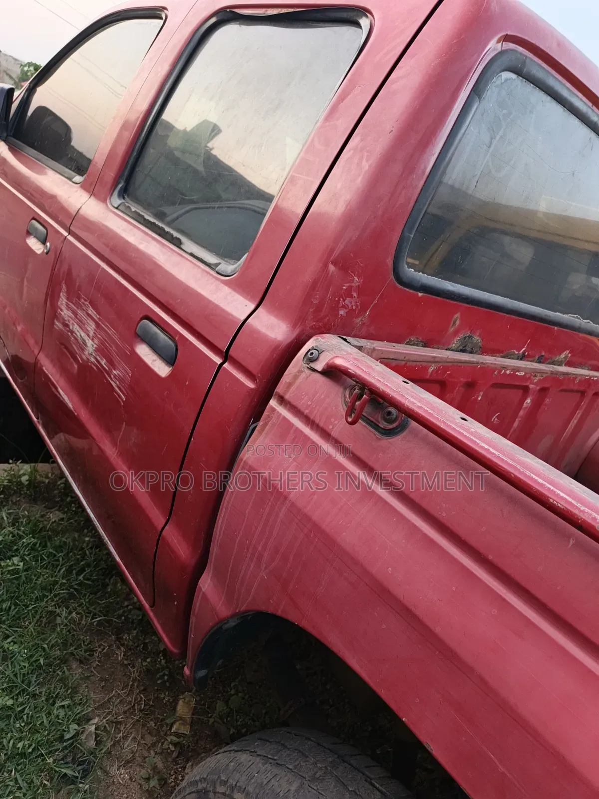 Mazda B-series 1999 Red