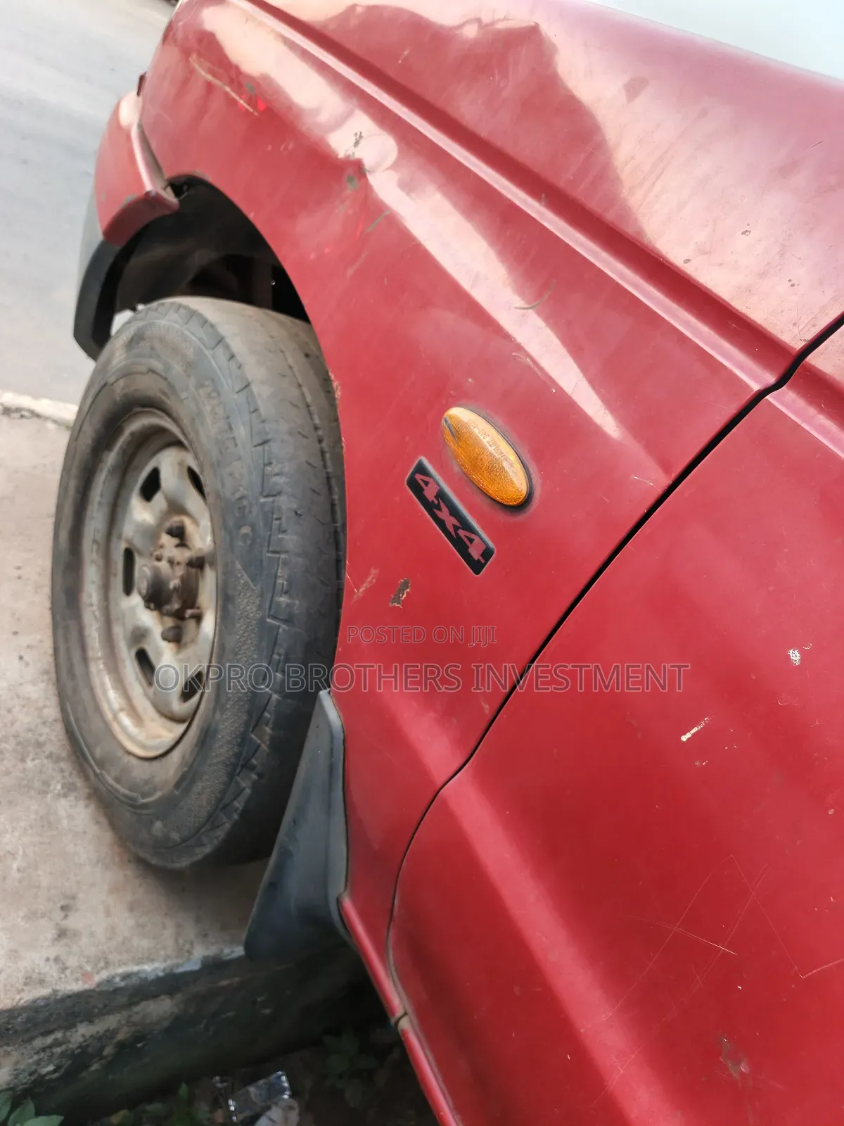 Mazda B-series 1999 Red