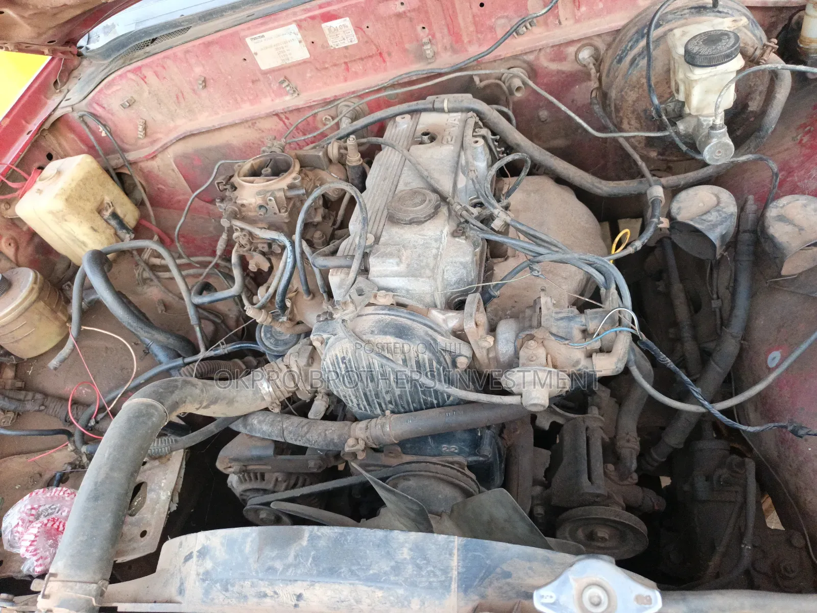 Mazda B-series 1999 Red