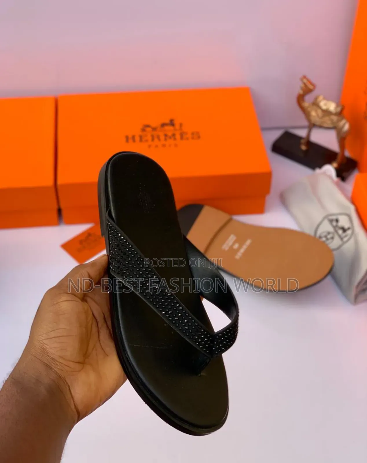 Louis Vuitton Luxury Slippers