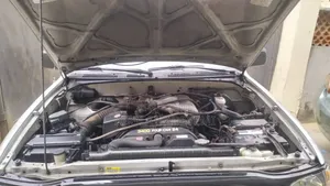 Toyota Tacoma Base V6 4x4 Double-Cab 121.9 in. WB 2002 Silver