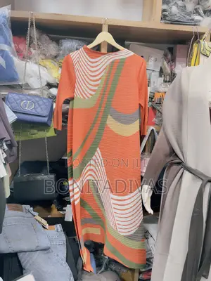 Miyaki Gown