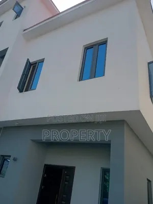 2bdrm Duplex in Honey Brook, Isheri North for rent