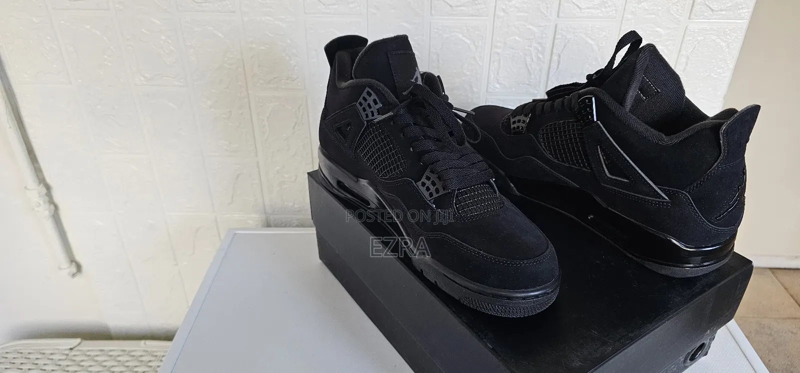 Nike Air Jordan 4