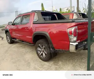 Toyota Tacoma TRD Off Road 2021 Red