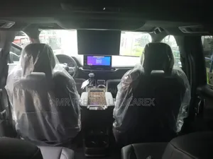 New Toyota Sienna 2025 Black