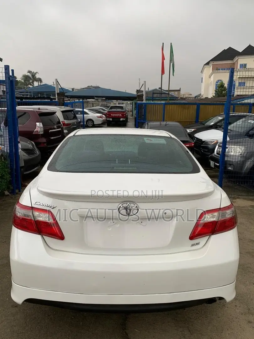 Toyota Camry 2008 White