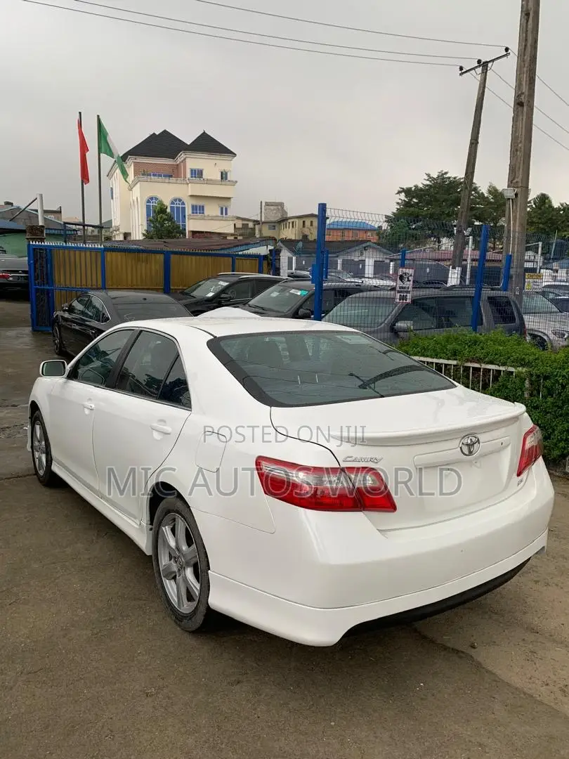 Toyota Camry 2008 White