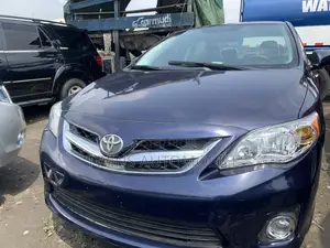 Toyota Corolla LE 4dr Sedan (1.8L 4cyl 4A) 2011 Blue