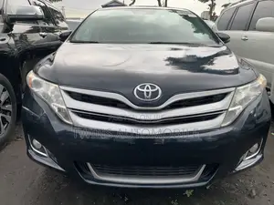 Toyota Venza XLE 4dr Wagon AWD (3.5L 6cyl 6A) 2015 Blue