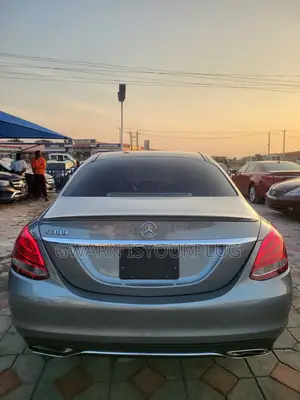 Mercedes-Benz C300 Sport 4Matic Sedan AWD (2.0L 4cyll 7A) 2016 Gray