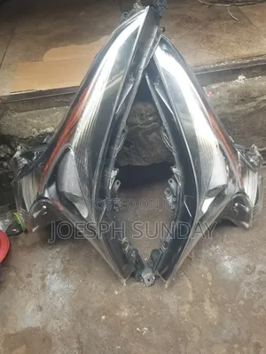 Headlamp Toyota Prius 2016 Set