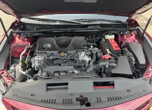 Toyota Camry 2018 Red