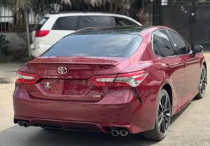 Toyota Camry 2018 Red