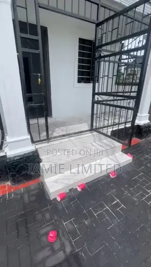 1bdrm Bedsitter in Agbarho, Warri for rent
