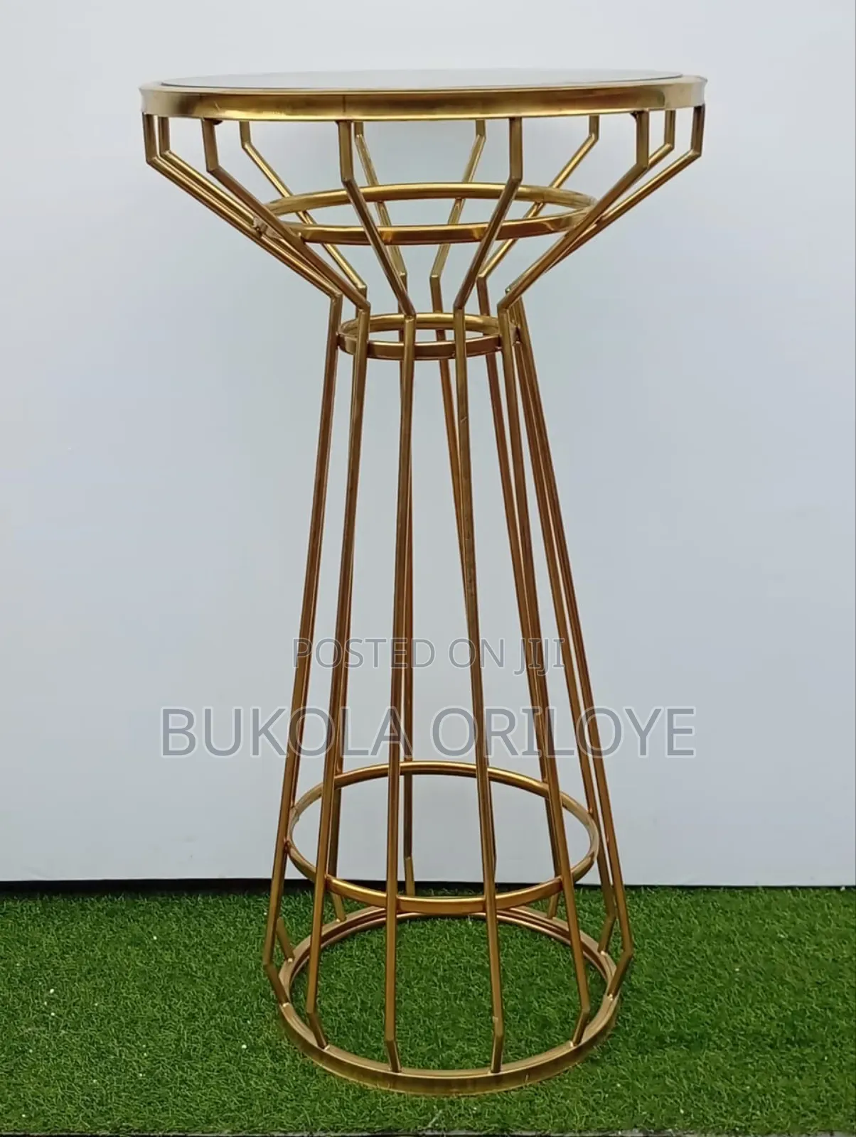 Cocktail Table for Rent