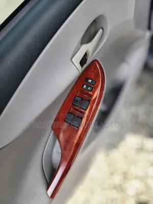 Toyota Corolla LE 4dr Sedan (1.8L 4cyl 4A) 2011 Gray