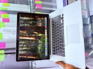 Laptop Apple MacBook Pro 2015 16GB Intel Core i7 SSD 512GB