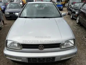 Volkswagen Golf 1.6 2001 Silver