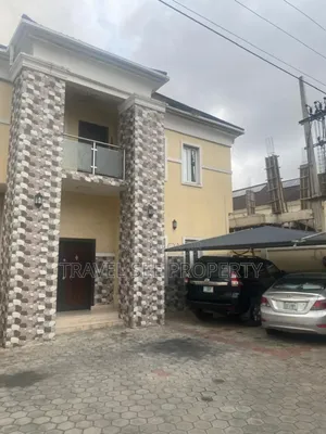 Furnished 5bdrm Duplex in Private Estate Lekki for sale