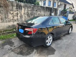 Toyota Camry SE 4dr Sedan (2.5L 4cyl 6A) 2012 Black