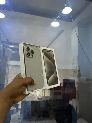 Apple iPhone 15 Pro Max 256 GB