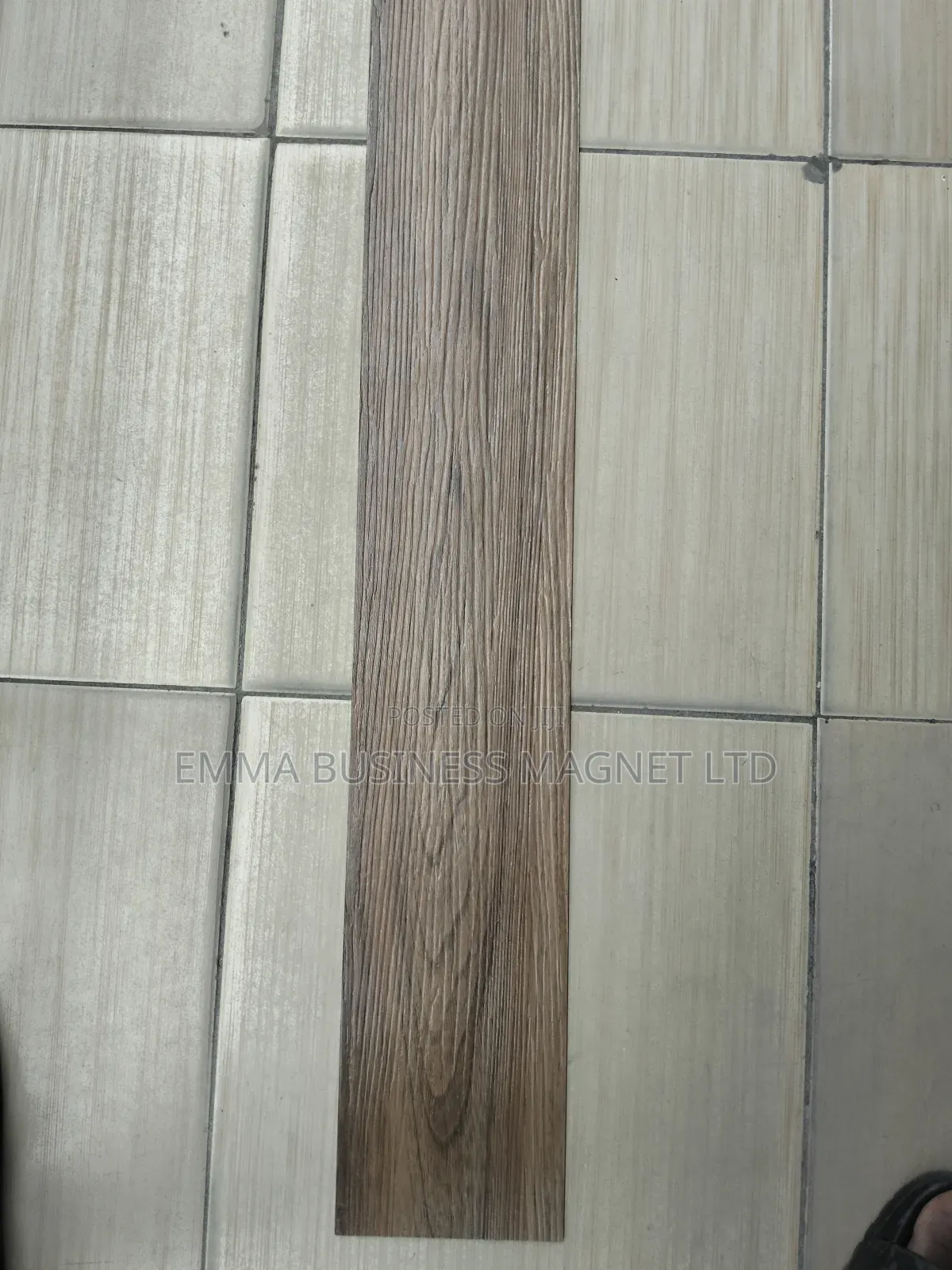 15x90 High Quality New Designs Vinyl Rubber Tiles 