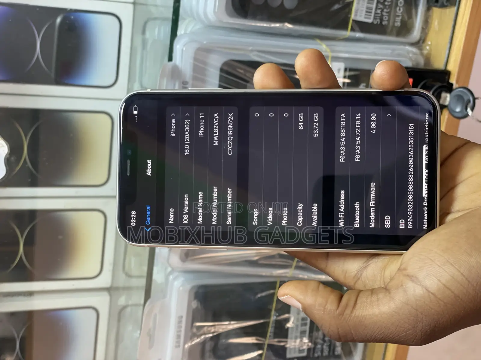Apple iPhone 11 64 GB White