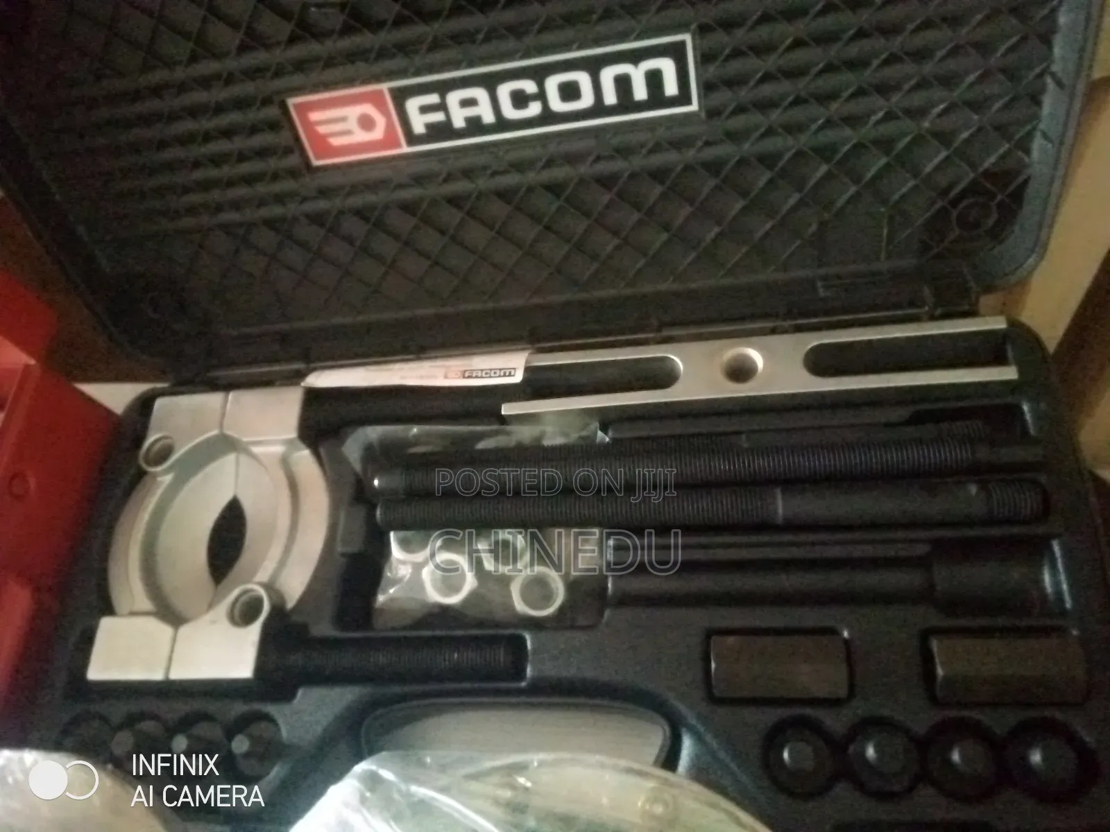 Facom Bearing Puller