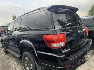 Toyota Sequoia Limited 4dr SUV 4WD (4.7L 8cyl 5A) 2006 Black