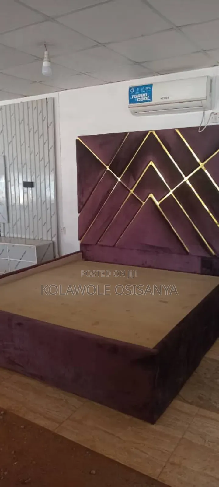 Topnotch Sitters,Dinning and Bed