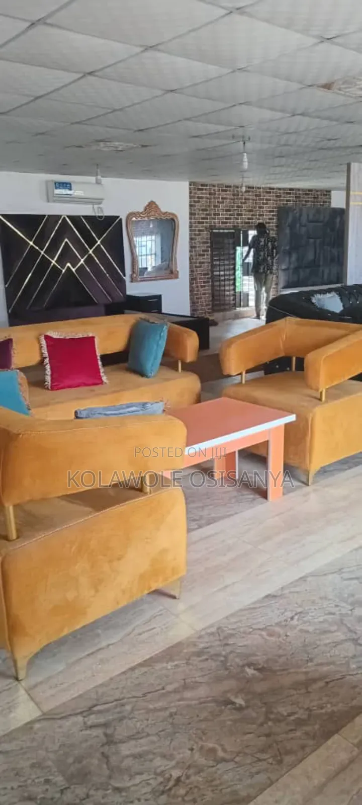 Topnotch Sitters,Dinning and Bed