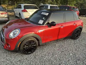 Mini Cooper 2016 Red