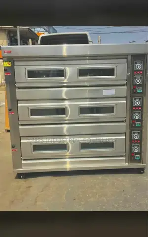 9 Tray Oven