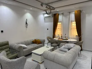 2 Bedroom Apartment for Shortlet