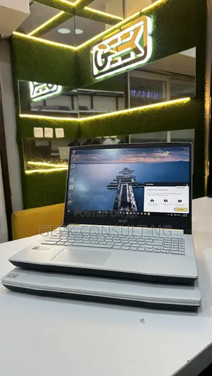 Laptop MSI MSI Sword 15 16GB Intel Core i7 SSD 1T