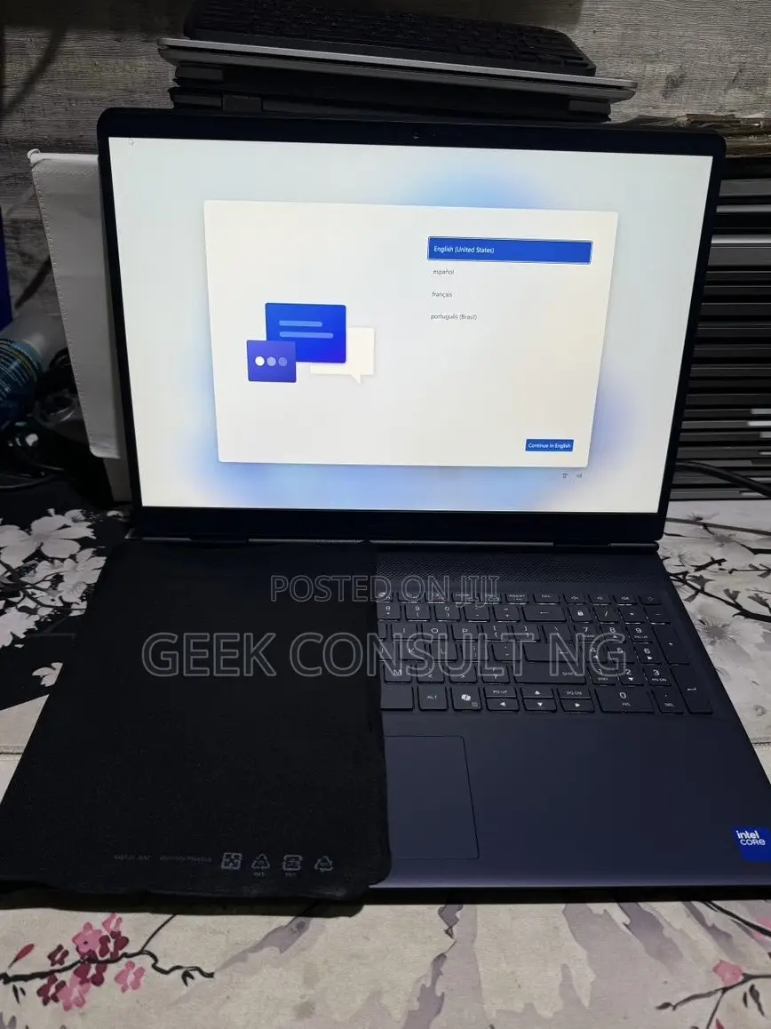 New Laptop Alienware 16 Aurora 16GB Intel Core 7 SSD 1T