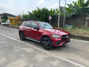 Mercedes-Benz GLC-Class 2021 Burgundy