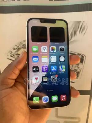 Apple iPhone 13 128 GB White